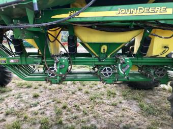 Посівний комплекс пневматичний з добривами John Deere 1890 + Бункер 1910, 2011 р.в foto 17