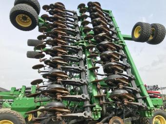 Посівний комплекс пневматичний з добривами John Deere 1890 + Бункер 1910, 2011 р.в foto 5