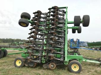 Посівний комплекс пневматичний з добривами John Deere 1890 + Бункер 1910, 2011 р.в foto 4