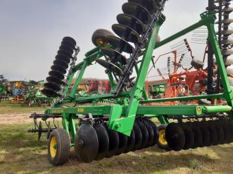 Дискова борона John Deere 235-7,8 м foto 3