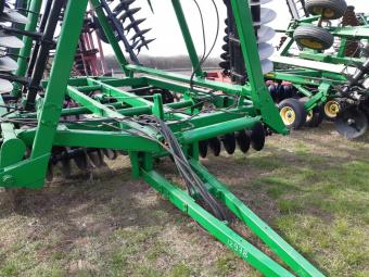 Дискова борона John Deere 235-7,8 м foto 8