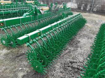 Ротацiйна борона  John Deere 400- 4,5м.