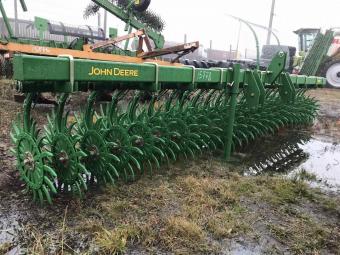 Ротаційна борона  John Deere 400 4,5 м