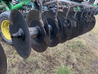Дискова борона John Deere 637 9м foto 12