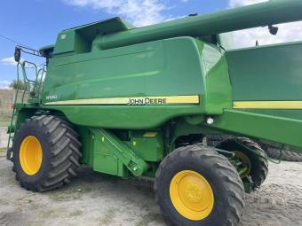 Комбайн John Deere W650 2009 р.в.  ( виконано капітальний ремонт двигуна ) foto 4
