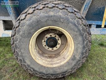 Бункер-перенавантажувач KINZE 840 foto 4