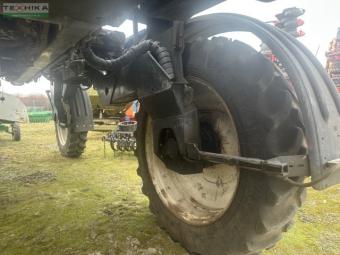 Обприскувач New Holland SP 365F 2012 р.в. foto 7