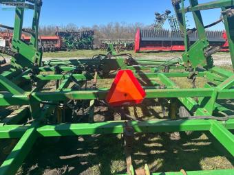 Культиватор JOHN DEERE 980  8м foto 15