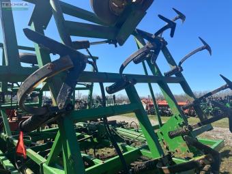 Культиватор JOHN DEERE 980  8м foto 4