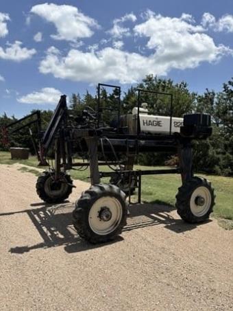Кастратор Hagie 8200 foto 17