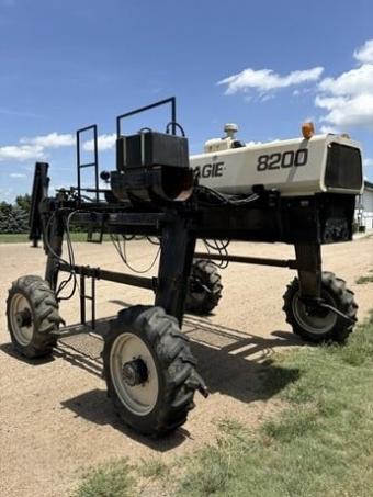 Кастратор Hagie 8200 foto 25