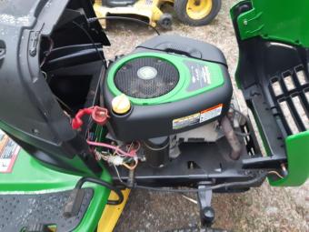 Газонокосарка John Deere X360 foto 6