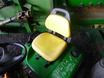 Газонокосарка John Deere X534 foto 2