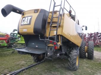 ➨ На запчастини | Комбайн CAT Lexion 570 R, 2005 р.в foto 31