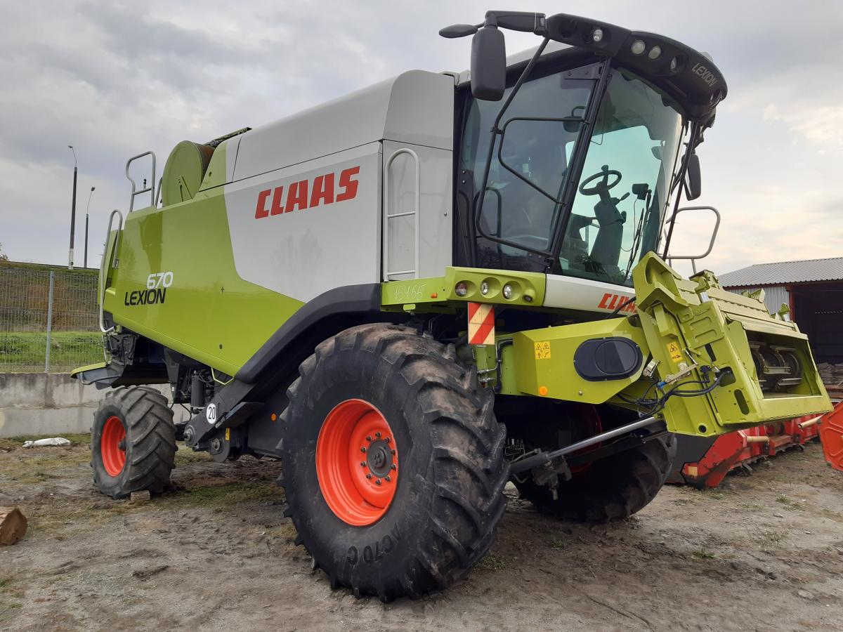Комбайн Claas Lexion 670